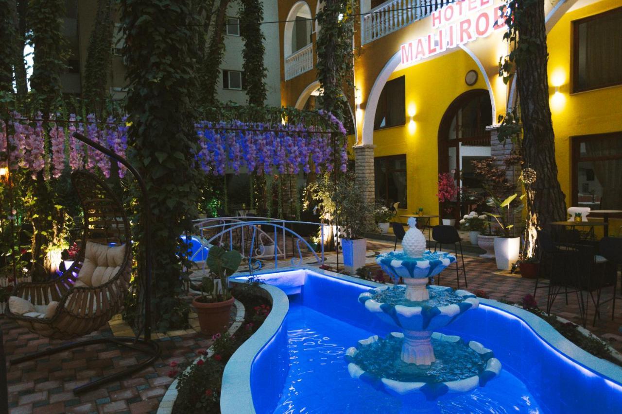 Hotel Mali I Robit Golem  Exterior photo