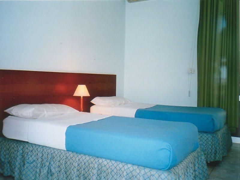 Hotel Mali I Robit Golem  Exterior photo